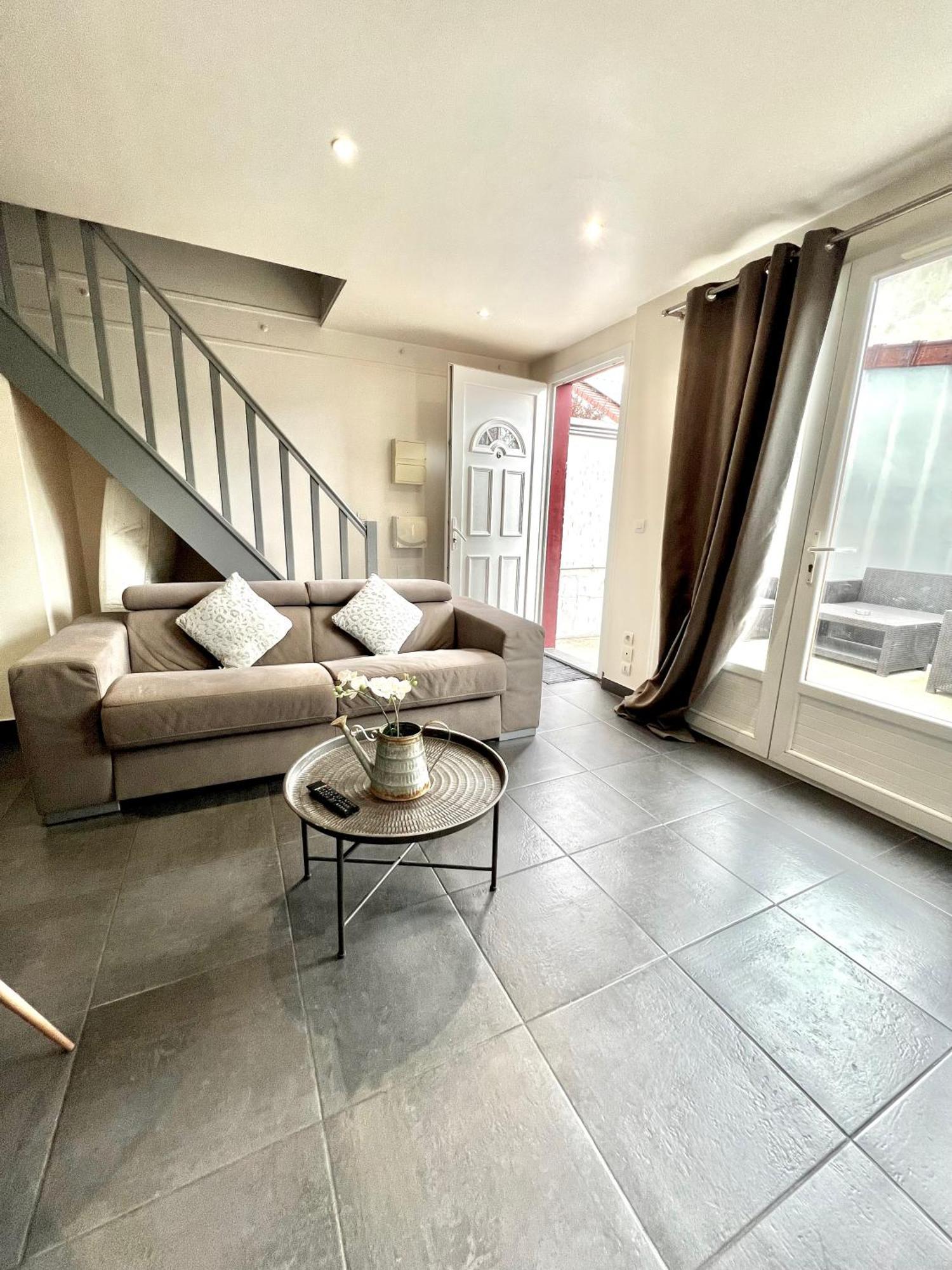 Fabulous Apartment Ac Lovely Terrace 10 Min Paris Вітрі-сюр-Сен Екстер'єр фото